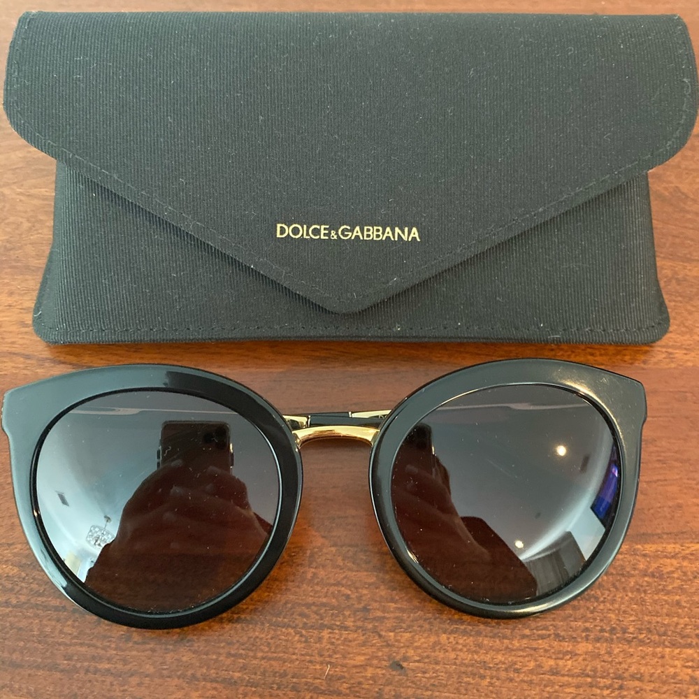 New! Dolce Gabbana Sunglasses DG4268